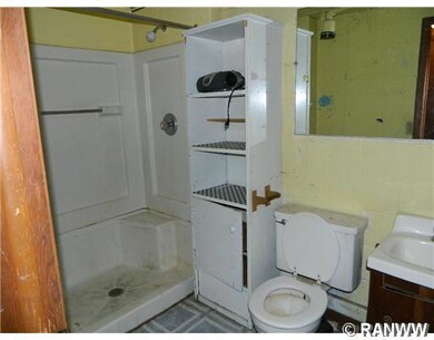 2807 Crestwood Rd, Eau Claire, WI 54703 - photo 6