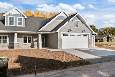 W4962 Cottage Ln, Sherwood, WI 54169 - photo 2