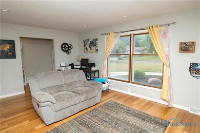 1121 Inverness Dr, Findlay, OH 45840 - photo 4