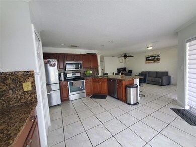 4607 NW 111th Ct, Doral, FL 33178 - photo 5