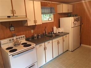 1284 Birch Dr, Raymond, ME 04071 - photo 6