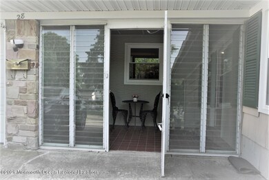 28 Imbrook Ln, Matawan, NJ 07747 - photo 2