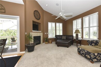 13824 Willesden Cir, Fishers, IN 46037 - photo 6