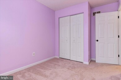 1218 Seron Ct, Sykesville, MD 21784 - photo 6