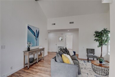 4049 Chalfont Ct, Las Vegas, NV 89121 - photo 5