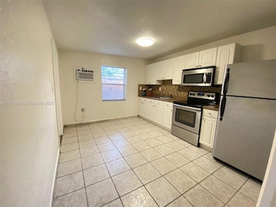 1020 NW 33rd Ave unit 1, Miami, FL 33125 - photo 3