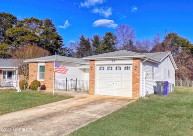 2courtshire163