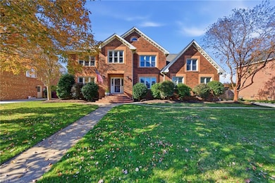 1130 Kingsbury Dr, Chesapeake, VA 23322 - photo 2