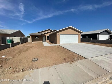 353 Valle Bonita Dr, Farmington, NM 87401 - photo 2