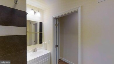 212 E Chase St, Baltimore, MD 21202 - photo 6