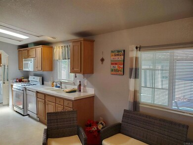 351 E Bradley Ave unit 140, El Cajon, CA 92021 - photo 3
