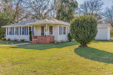 311 Booth Ave, Cantonment, FL 32533 - photo 6