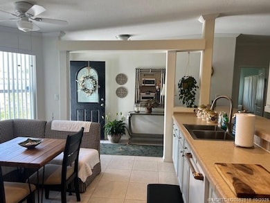 6453 S Ficus Ln, Lake Worth, FL 33462 - photo 4