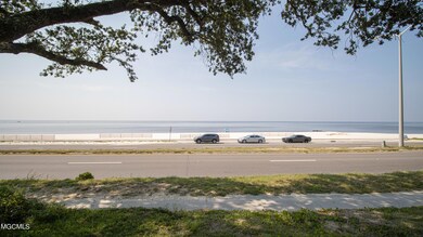 2526 Beach-105