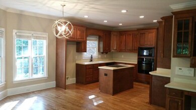 309 Somersby Ln, Macon, GA 31210 - photo 2