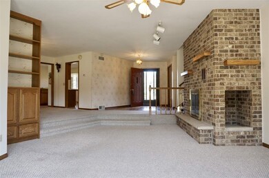4613 W Rutland Rd, Brooklyn, WI 53521 - photo 5