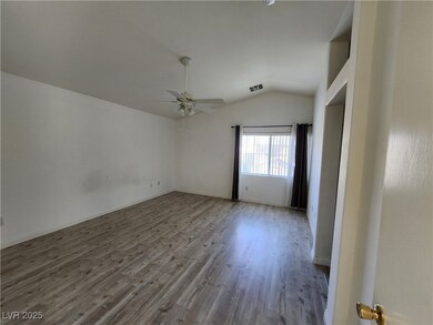7553 Orchard Pine St, Las Vegas, NV 89139 - photo 7