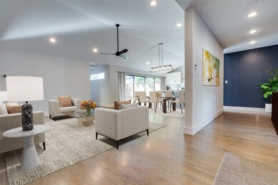 6912 Inverness Ln, Dallas, TX 75214 - photo 5