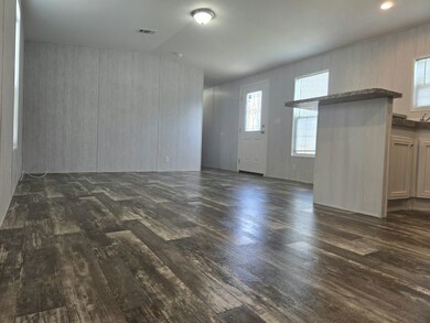 1123 Walt Williams Rd unit 161, Lakeland, FL 33809 - photo 3