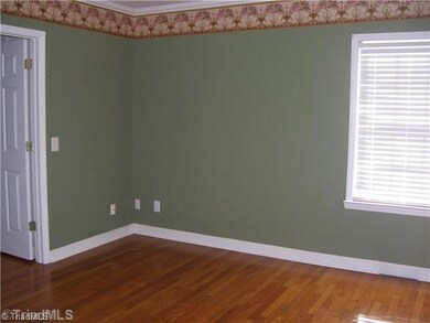 581 Sykes Farm Rd, Asheboro, NC 27205 - photo 7