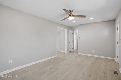 205 S Railroad St, Elm City, NC 27822 - photo 4