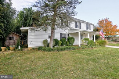 5502 Rockleigh Dr, Halethorpe, MD 21227 - photo 2