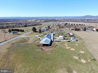 4580 Saint Thomas Williamson Rd, Chambersburg, PA 17202 - photo 4