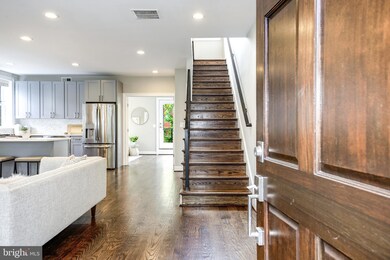 1014 10th St NE unit 2, Washington, DC 20002 - photo 4