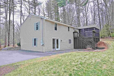 4 Kathryns Way, Sandown, NH 03873 - photo 3