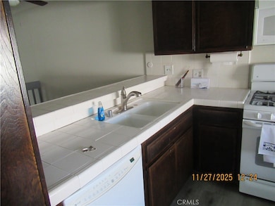 2220 E Chapman Ave unit 51, Fullerton, CA 92831 - photo 6