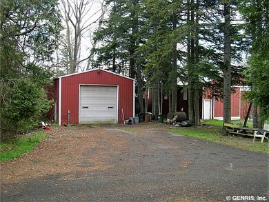 Barn. 48 x23  barn fully insulated roof & walls wi