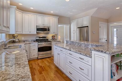 11 Preservation Ln, Holden, MA 01520 - photo 4