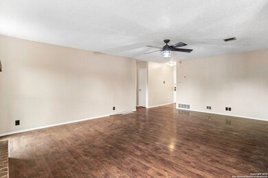 4214 Briarcrest St, San Antonio, TX 78247 - photo 7