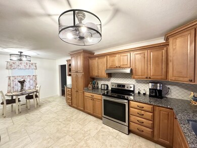 8066 Meadow Ln, Newburgh, IN 47630 - photo 4