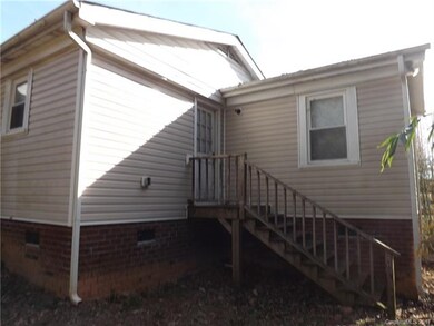 306 S White St, Marshville, NC 28103 - photo 3