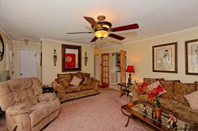 3 Mullen Dr, Schenectady, NY 12306 - photo 4