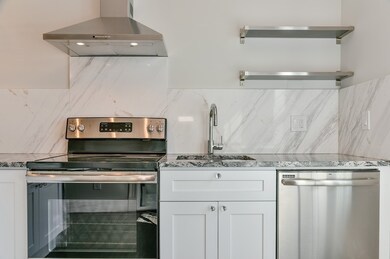 35 Swallow St, Boston, MA 02127 - photo 2