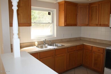 5145 Bilken Dr E, Jacksonville, FL 32210 - photo 4