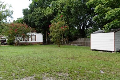 8442 E 27th Ave, Tampa, FL 33619 - photo 4