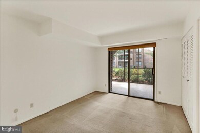 10D Fairway Rd, Reading, PA 19607 - photo 7