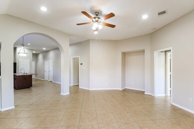 2606 Winding Creek Way, Conroe, TX 77385 - photo 5