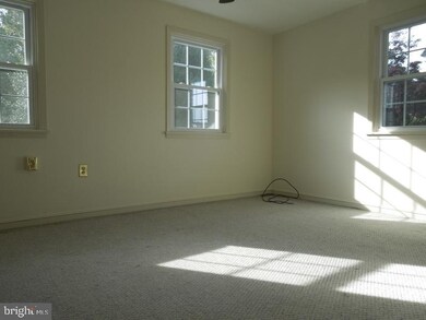 1133 Jamaica Rd, Lancaster, PA 17602 - photo 7