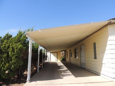 16300 Wimbleton Dr, Victorville, CA 92395 - photo 3