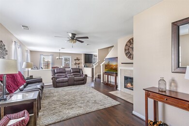 View as you enter the home! Open floor plan. Downs
