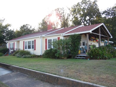 1017 3rd St, Florala, AL 36442 - photo 2
