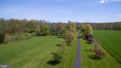 47 Smith School Rd, Perkasie, PA 18944 - photo 2