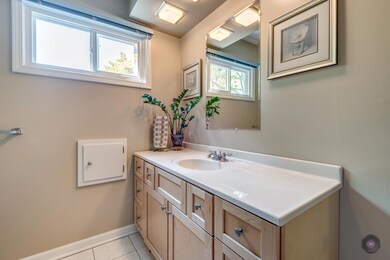 1537 Killdeer Dr, Naperville, IL 60565 - photo 7