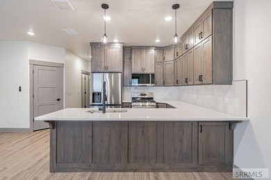 4975 Beach Dr, Idaho Falls, ID 83401 - photo 6