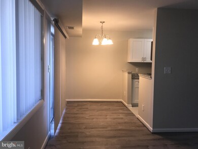 6435 Richmond Hwy unit 204, Alexandria, VA 22306 - photo 2