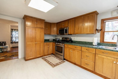 42 Windymere Dr, Epsom, NH 03234 - photo 6